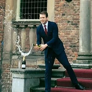 Meet your Posher, Martin